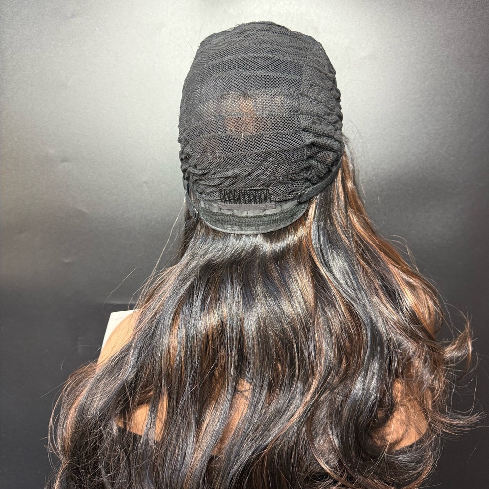 Elegant Black and Brown Women's Wig 22 inch long premium quality synthetic hair - Picture 7 of 11